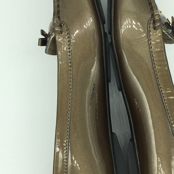 Prada Loafer - Picture 5 of 16